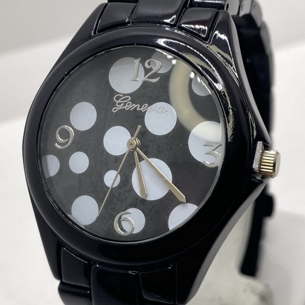 Geneva Polka Dot New Womens Quartz Fashion Watch Works New Battery